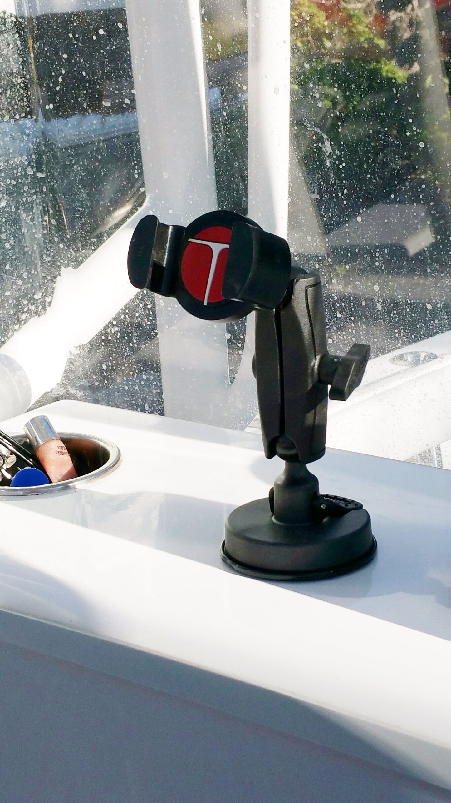 Auto/Truck & Marine Suction Cup Mount
