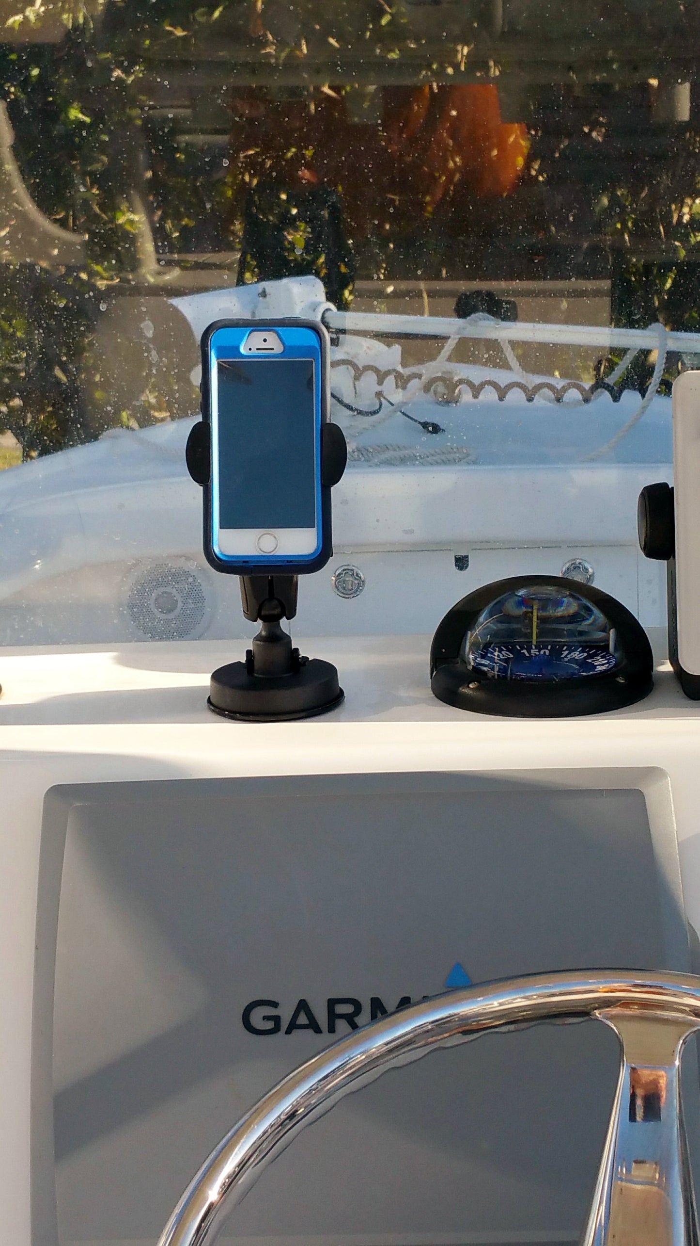 Auto/Truck & Marine Suction Cup Mount